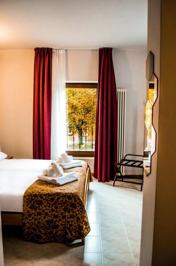 Hotel Corte Dal Castello Lazise Extérieur photo